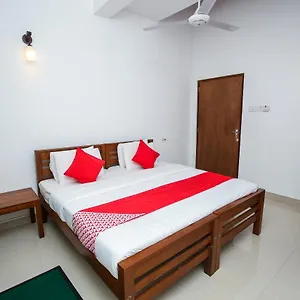 Oyo 438 Sarala *** Kandy